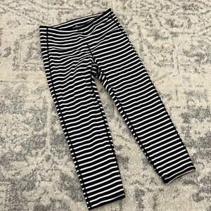 Athleta Cropped Leggings!